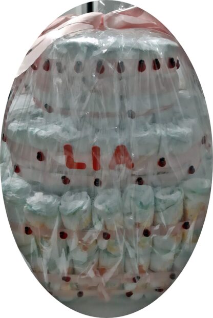 tort original de scutece pentru fete